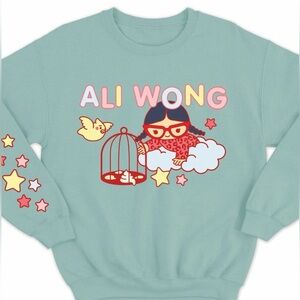 ALI WONG ✨ Merch Dirty Birdcage Blue/Teal Crewneck Graphic Sweater Size Medium